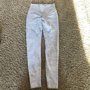 Size 6 White and Grey Camo Lululemon Leggings